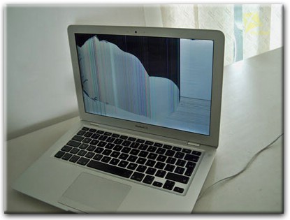 Замена матрицы Apple MacBook в Орле